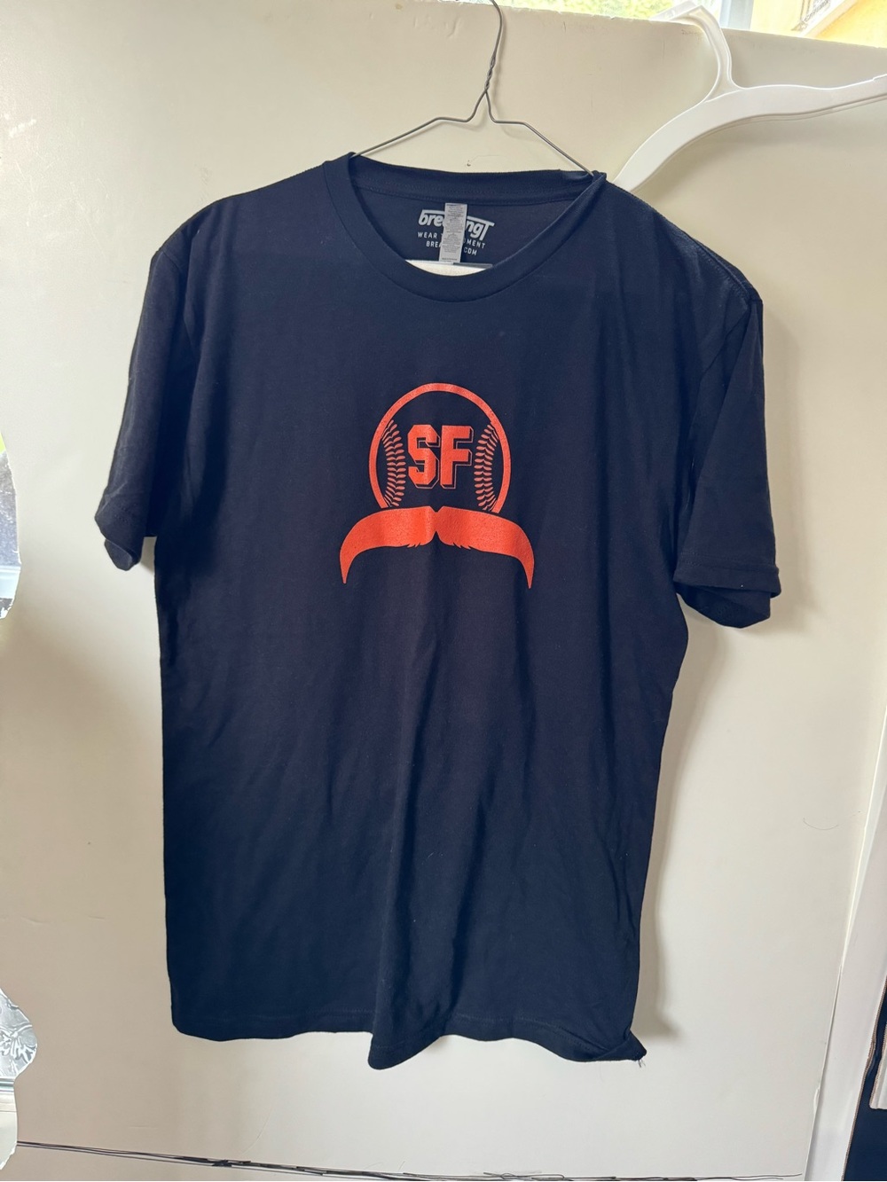 Mustache May San Francisco Giants Breaking T Shirt Black Medium NWT